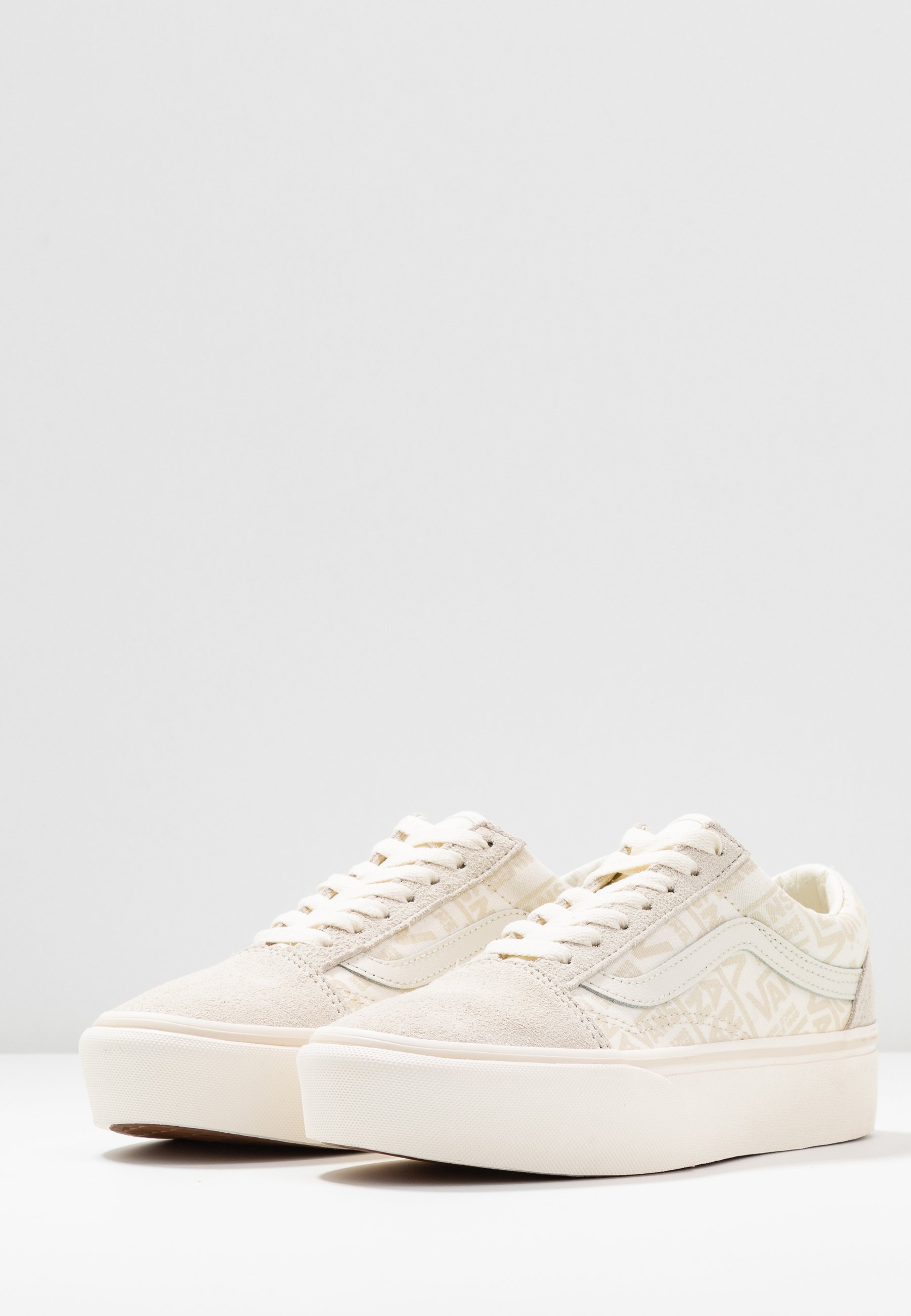 Vans UA OLD SKOOL PLATFORM Joggesko marshmallowoffwhite Vans UA OLD SKOOL PLATFORM Joggesko marshmallowoffwhite