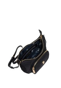 Czarna torba na ramię z zamkami błyskawicznymi i okuciami w kolorze złotym. Posiada główną komorę oraz przednią kieszeń, wykończone wewnętrzną podszewką z wzorem.