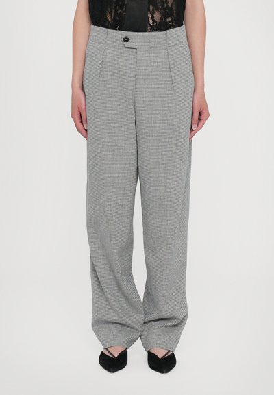 CLOSED MAWSON - Trousers - mud grey