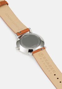 Skagen WATCH KUPPEL LILLE 32MM - Rannekello ajanottotoiminnolla - brown