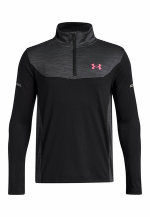 Zwart en donkergrijs sportpullover met lange mouwen en kwartrits, roze Under Armour-logo op de borst en reflecterende strepen op de mouwen.