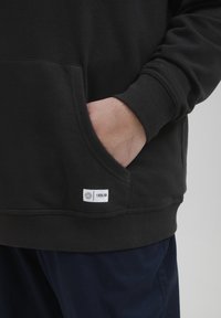 Solid TAMMO  - Mikina s kapucí - black