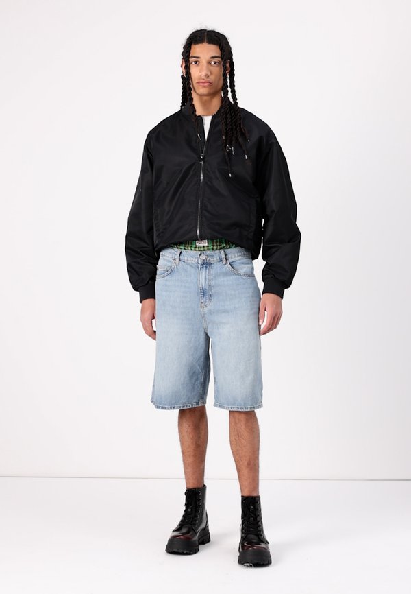 JACK - Denim shorts - mid wash3