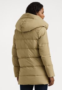 Lauren Ralph Lauren HOODED DOWN COAT - Kaput ispunjen paperjem - birch tan