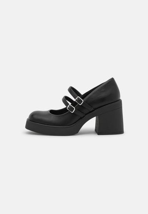 Plateaupumps - black