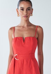 BWLDR FI COTTON PLAYSUIT - Overal - coral