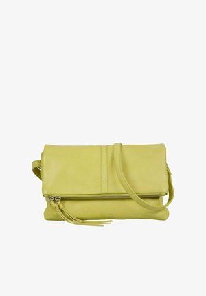 Pochette pliée en cuir vert citron avec bandoulière amovible et double fermeture éclair avec pompons en cuir.