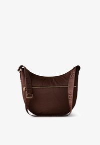 Unselected, mottled brown