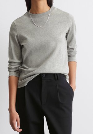 Bluzka z długim rękawem