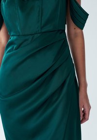 BWLDR BISMARCK DRESS - Maxikjoler - emerald