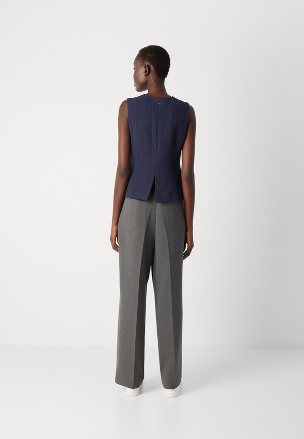 JULINIA - Waistcoat - open miscellaneous4