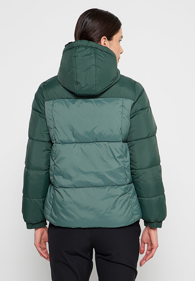 REVERSIBLE PUFFER