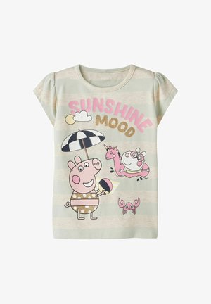 Chemise rayée à manches courtes avec un cochon dessin animé tenant un ballon de plage sous un parasol, cochon flottant sur une bouée licorne, crabe, soleil, et texte « SUNSHINE MOOD ».
