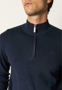 Clean Cut Copenhagen OSCAR HALF-ZIP  - Strikkegenser - navy
