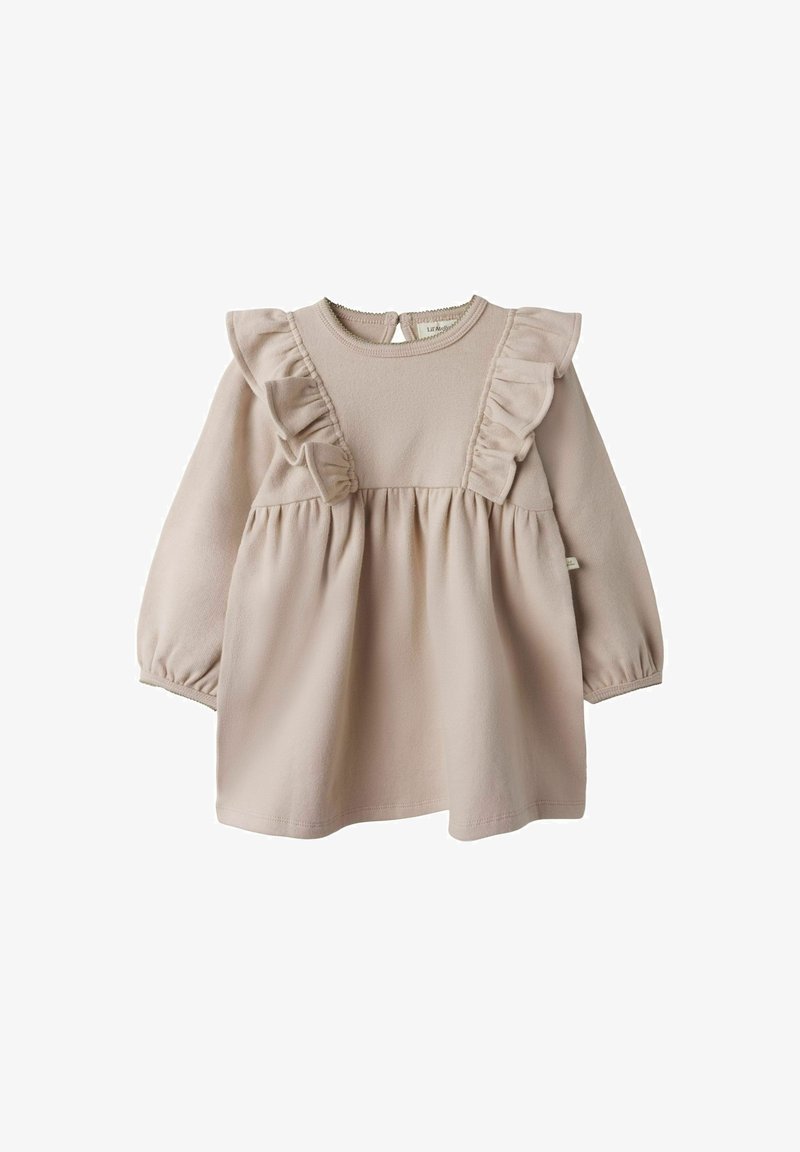 Jasnokremowa sukienka z długim rękawem, z falbanami na ramionach i marszczonym pasem. Miękki materiał, okrągły dekolt i zapięcie z tyłu.