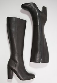 KIOMI Botas - grey
