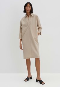 someday. MIDI QUIRVE - Robe chemise - soft oat
