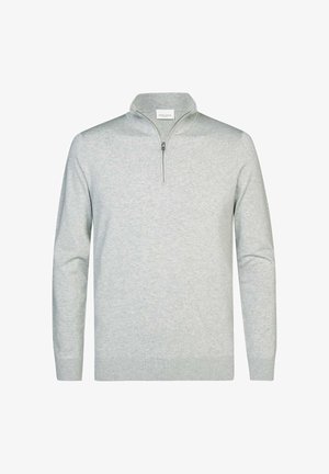 Hellgrauer Pullover mit Reißverschlusskragen, aus einem weichen Stoff gefertigt. Mit langen Ärmeln sowie gerippten Bündchen und Saum. Minimalistisches Design.