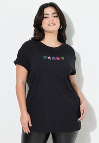 Angel of Style KOMFORT FIT VERZIERTE SMILEYS - T-Shirt print - black