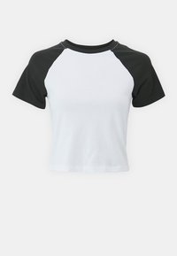 Επιλέχθηκε, bright white/black