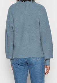 Object Kofta - blue