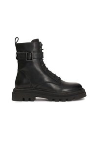 Stivale in pelle nera alla caviglia con punta tonda, lacci frontali, cinturino regolabile e suola robusta e texturizzata. Presenta accessori metallici e una finitura liscia.