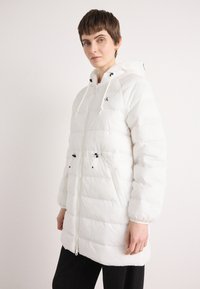 Calvin Klein Jeans Vinterkåpe / -frakk - snow white