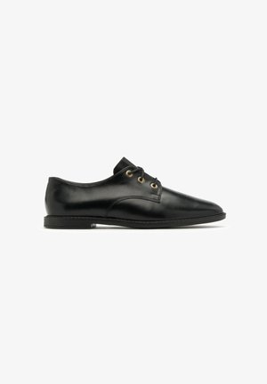 Lace-ups - black