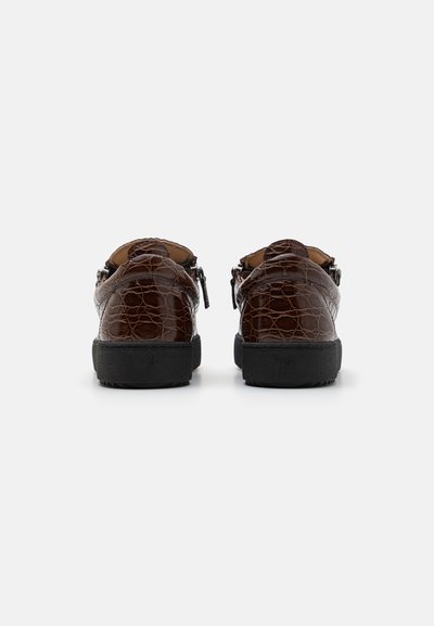 Giuseppe Zanotti MORPHEUS - Sportcipő - brown