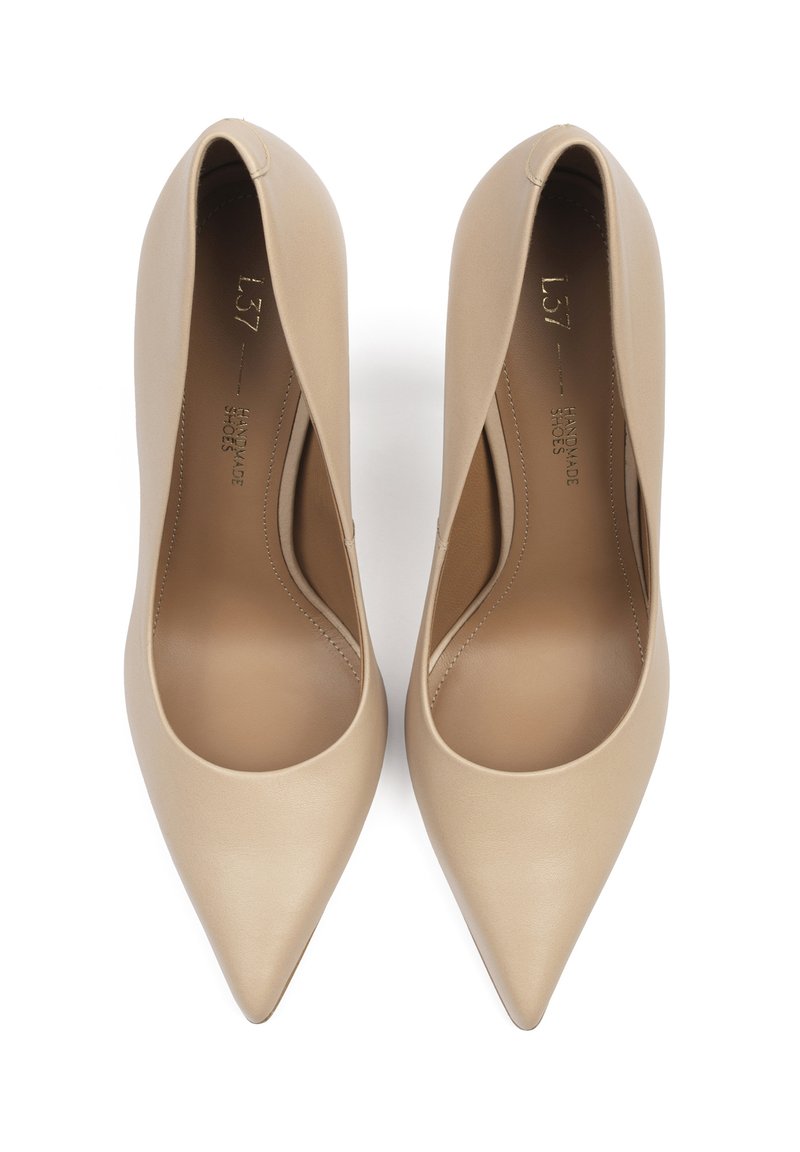 Escarpins Beige En Cuir - Pointure 40, Talon Aiguille, Neufs Sans Emballage