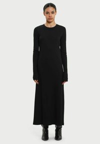 RESIDUS Maxikjoler - black