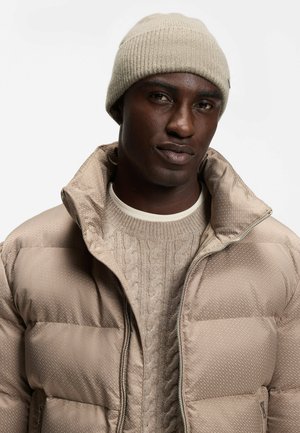 BOSS, Beanie - open brown
