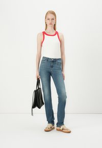 ONLY ONLWAUW MID WAIST - Jean slim - medium blue denim