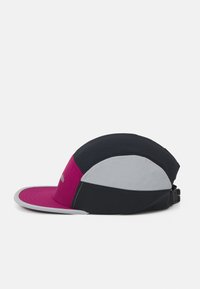 Columbia ESCAPE THRIVE™ UNISEX - Boné - red onion/black