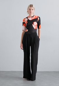 Stine Goya ASHA - Trousers - jet black