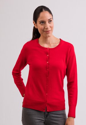 Cárdigan rojo con cuello redondo y mangas largas. Presenta un cierre frontal con botones y dobladillo y puños acanalados. Hecho de material suave.