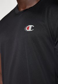 Champion CREWNECK TRAIN SMALL LOGO - Pamata T-krekls - black