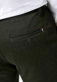 U.S. Polo Assn. MILO FIT - Chino stiliaus kelnės - forest night melange