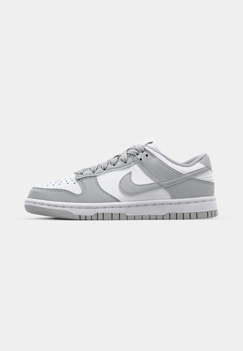 Nike DUNK NEXT NATURE white/light smoke grey/white