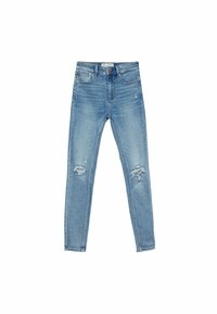 Jeans ajustados en denim azul claro, con desgarros en las rodillas, diseño clásico de cinco bolsillos y cierre de cremallera con botón.