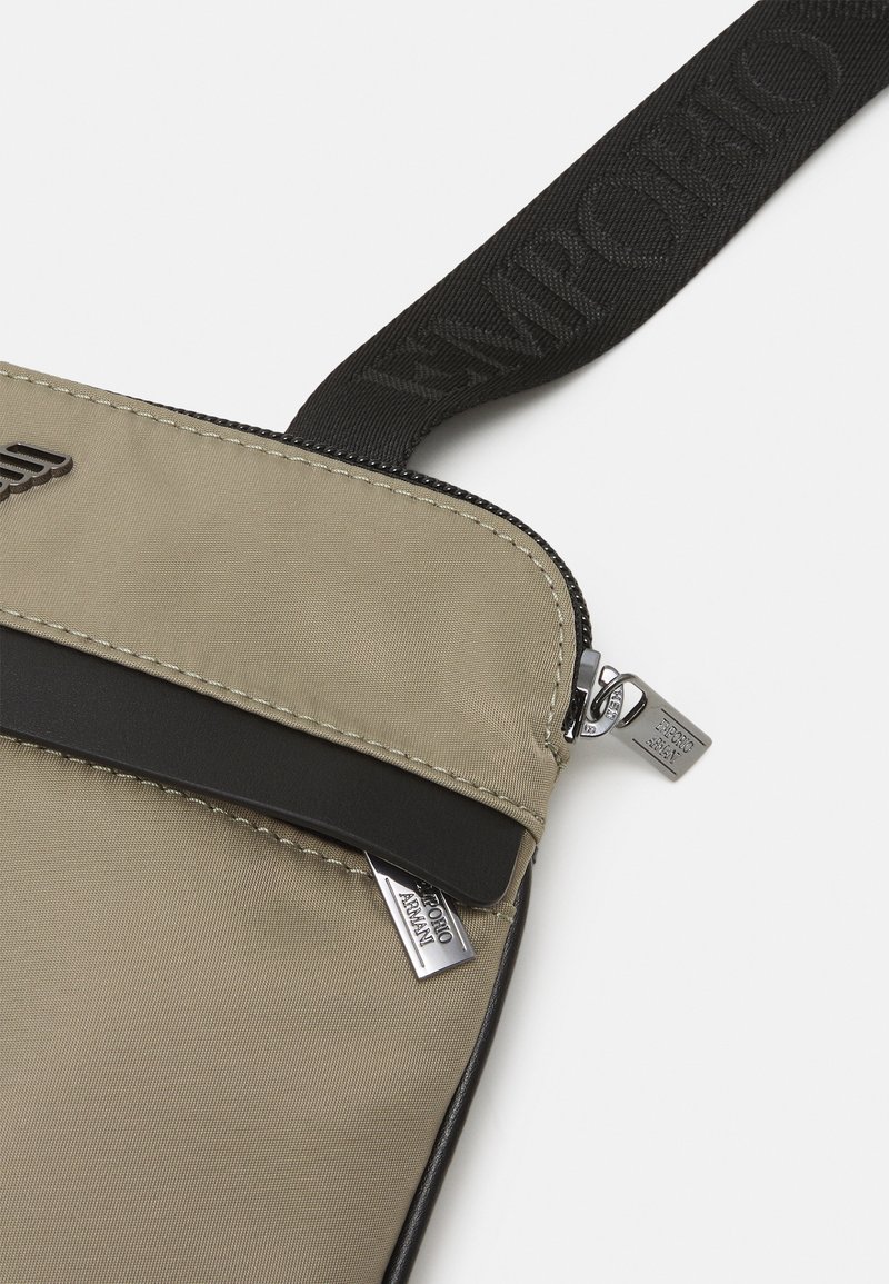 Emporio Armani SMALL FLAT MESSENGER BAG UNISEX Across body bag