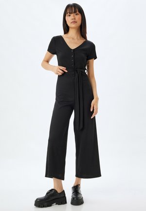 V NECK OVERALLS - Jumpsuit - black