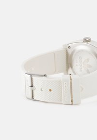 adidas Originals PROJECT TWO UNISEX - Käekell - off-white