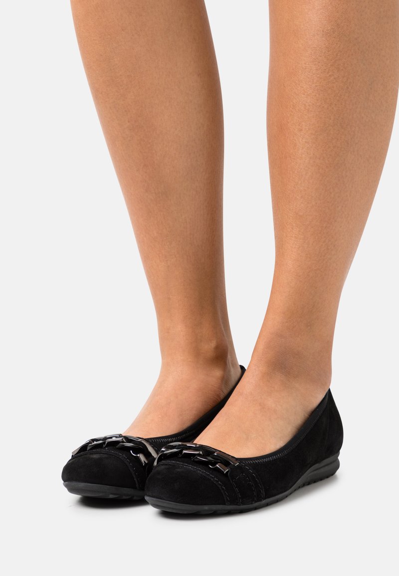 gabor assist bow ballet pumps