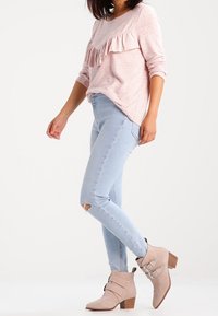 ONLY Petite Svetr - light pink