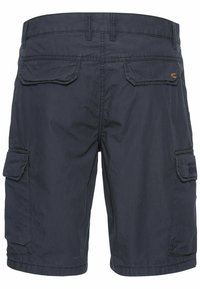Marine cargoshorts van lichtgewicht materiaal, met meerdere zijzakken en subtiele stikdetails. Elastaan tailleband voor comfort.