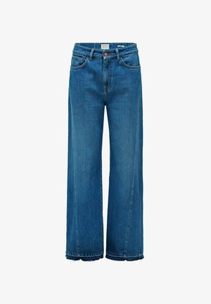 Jeans azules de tiro alto y pierna ancha con bolsillos delanteros, trabillas para cinturón, cierre de botones y detalle de dobladillo sin rematar en los tobillos.