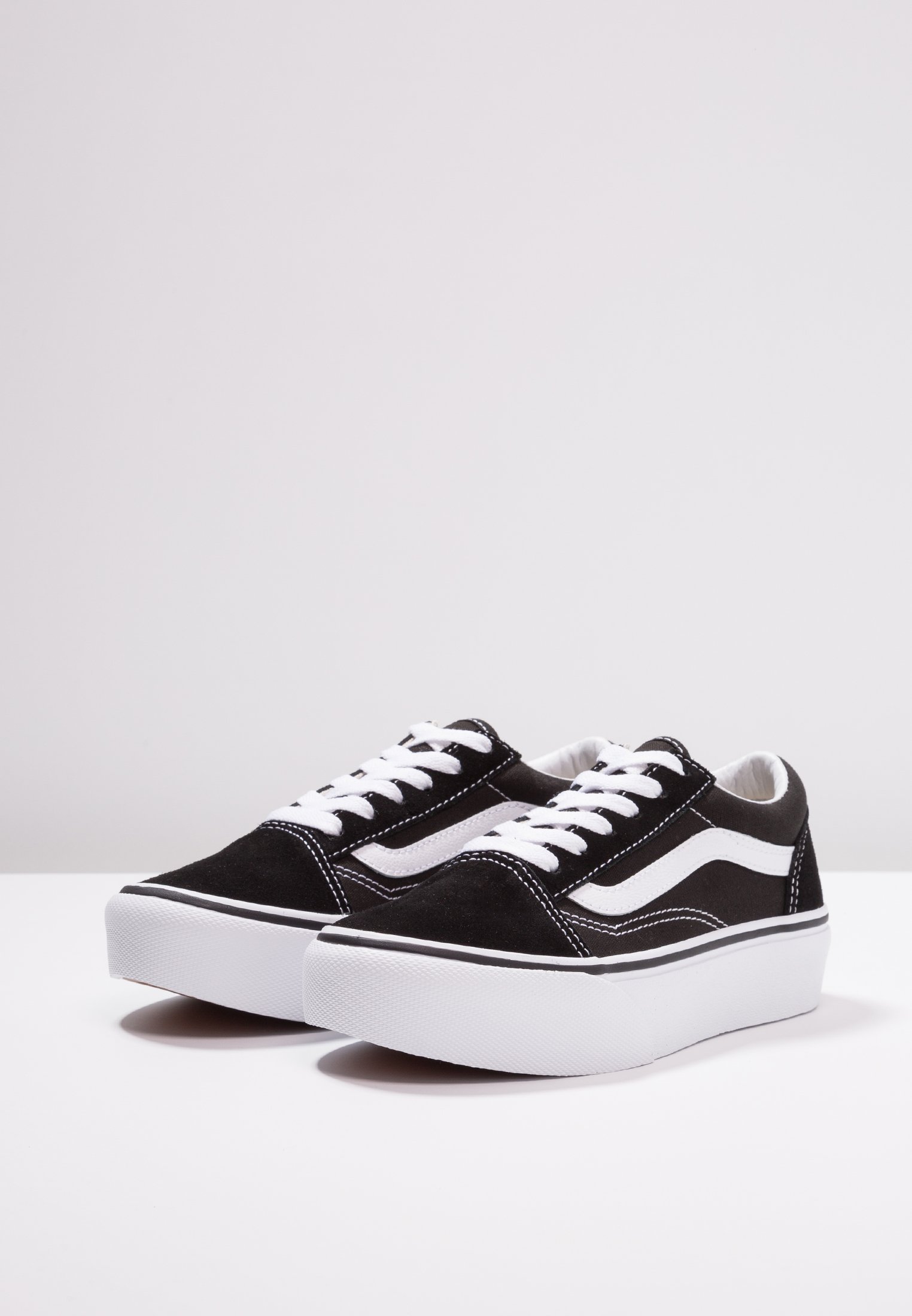 vans old skool platform trainers in black and white