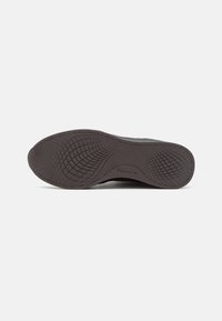 Tamaris Zapatillas - black/gold