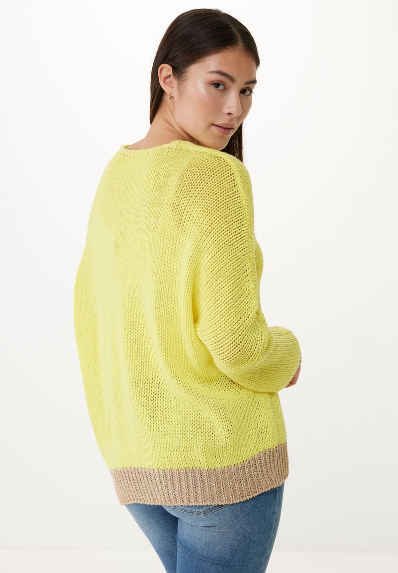 Mexx LOOSE FIT V-NECK - Jumper - bright yellow/yellow - Zalando.de